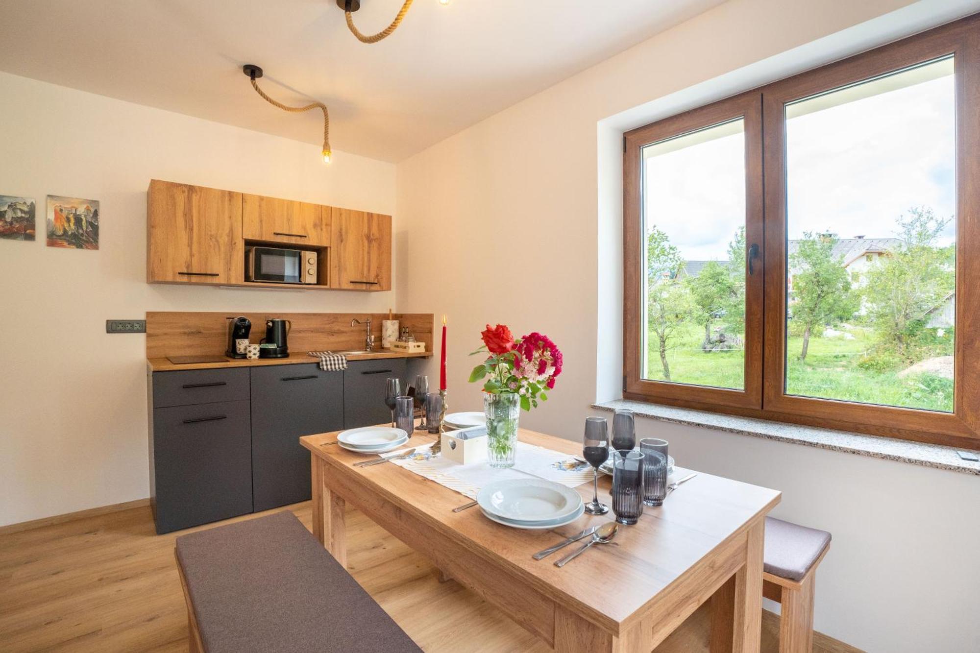 Aparthotel Hom At Vintgar Zgornje Gorje Pokój zdjęcie